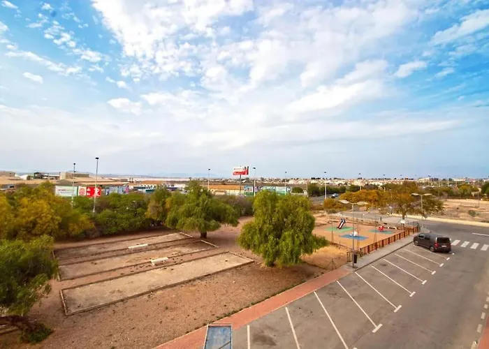 En Con Piscina Y A 100 Metros De La Playa Apartamento *