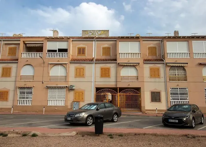 Apartamento En Con Piscina Y A 100 Metros De La Playa *